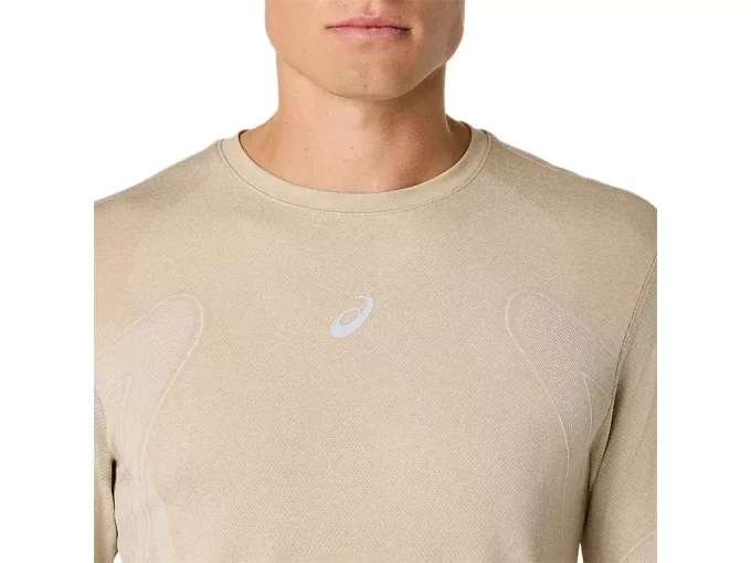 SØMLØS LANGERMET TOPP MED VEI