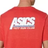 UNISEX ASICS SMSB 1977 RUN CLUB KORTARMET T-SKJORTE
