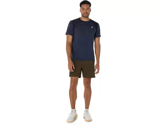 VEITOPP MED KORTERMET ERME