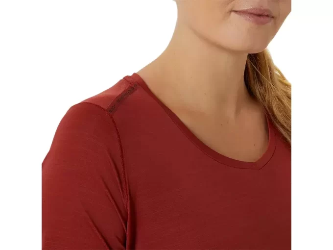 VEITOPP MED V-HALS KORT ERME