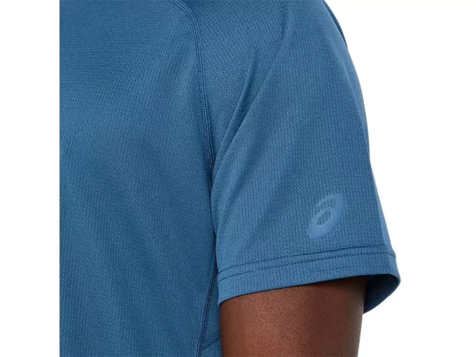 VENTILERT STRIKKET TOPP MED KORTERM