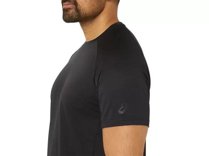 VENTILERT STRIKKET TOPP MED KORTERM